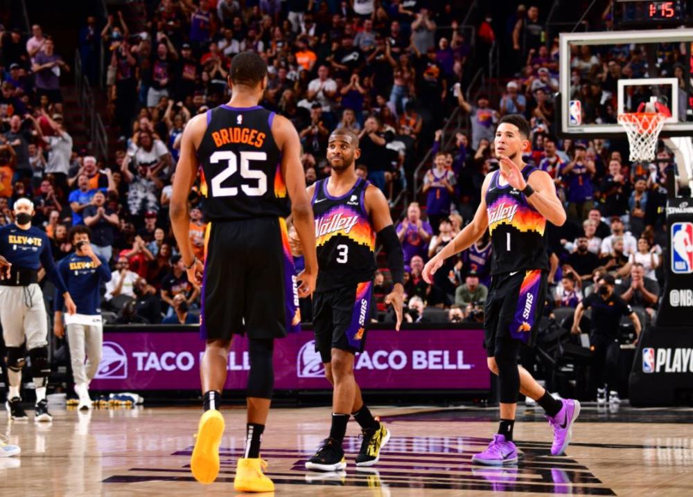 中场的重要 中场的重要