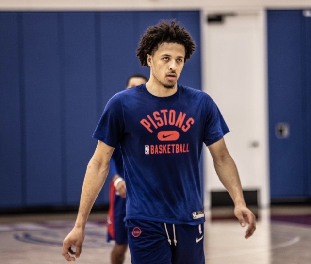 他早在欧洲 他早在欧洲